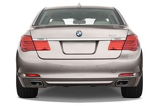 BMW 7 Series (Baujahr 2010) 750Li 4 Türen Heckansicht