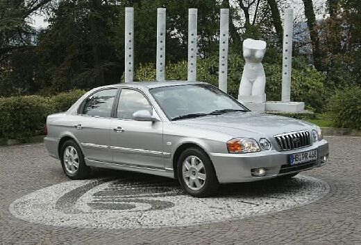 KIA Magentis (2001 - 2006) Magentis 2.0