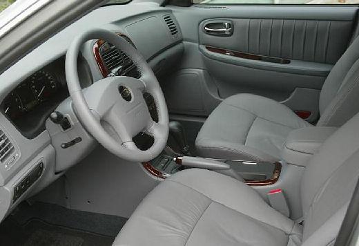 KIA Magentis (2001 - 2006) Magentis 2.0