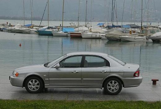 KIA Magentis (2001 - 2006) Magentis 2.0