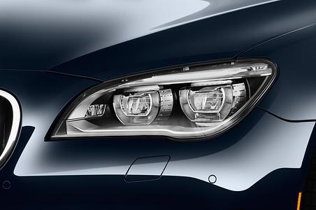 BMW 7 Series (Baujahr 2013) - 4 Türen Scheinwerfer