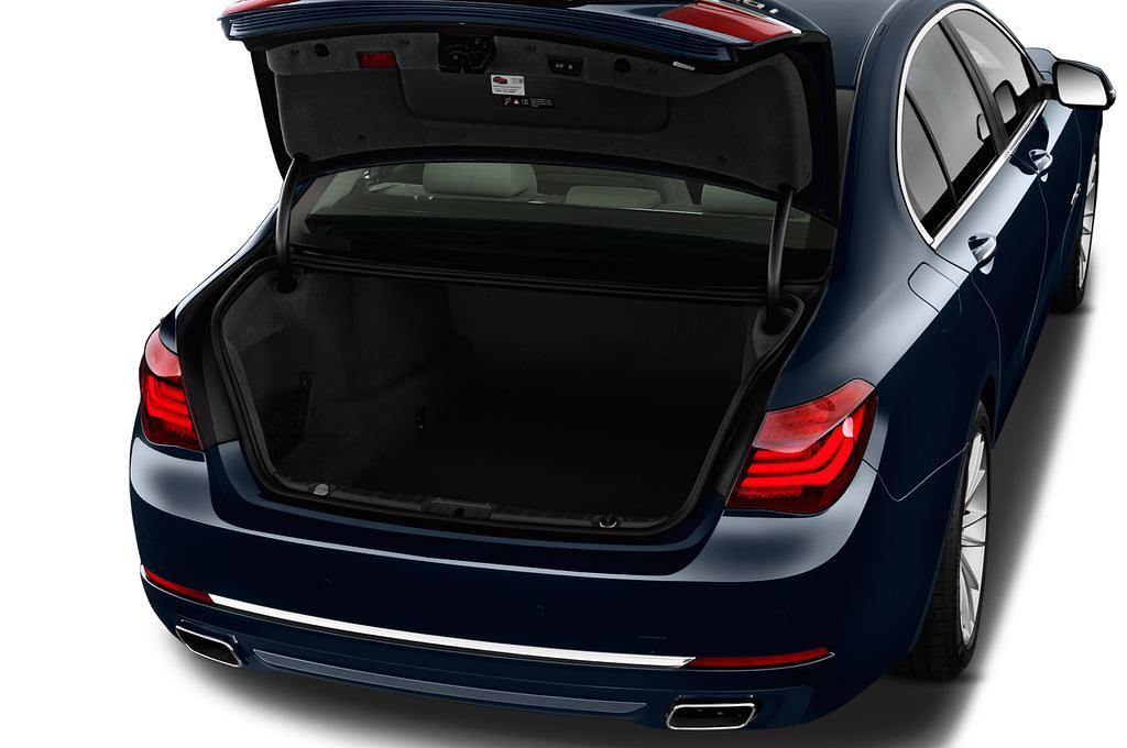BMW 7 Series (Baujahr 2013) - 4 Türen Kofferraum
