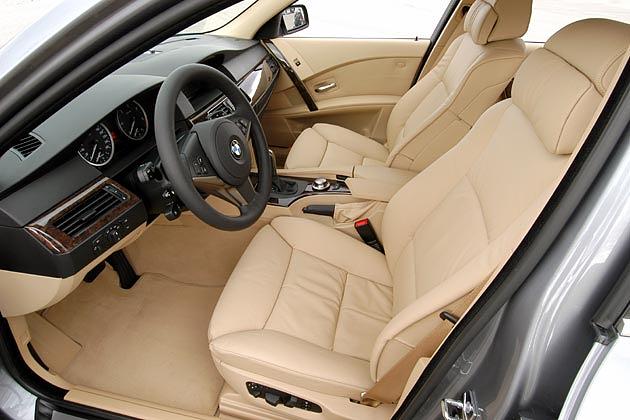 Gute Sitzposition für Große und Kleine: Die Komfortsitze