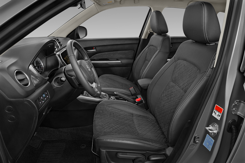 Suzuki Vitara Hybrid (Baujahr 2023) Comfort+ 5 Türen Vordersitze