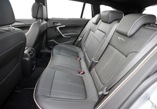 OPEL Insignia Country Tourer (2013 - 201