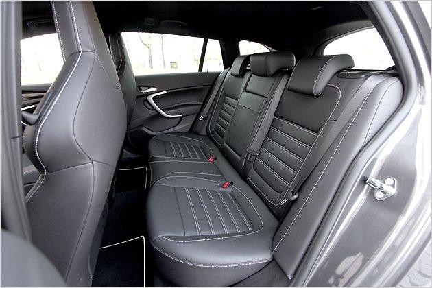 Gut gemacht: Die Rückbank des sportlichsten Insignia