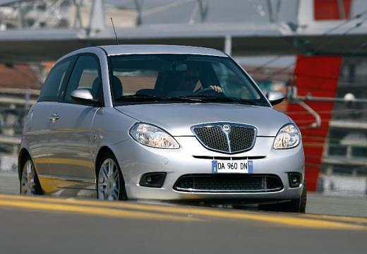 LANCIA Ypsilon (2003 - 2011) Y 1.2 8v