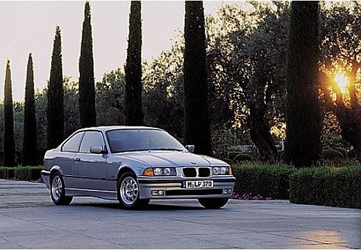 BMW-318is--1992-1996-