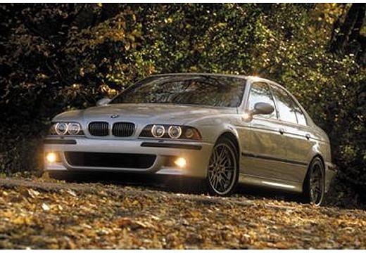 BMW-M5--2000-2003-