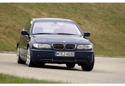 BMW-318i--2001-2005-