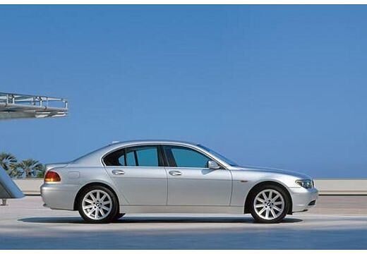 BMW-735--2001-2005-