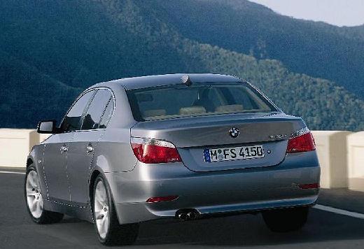 BMW-520i--2003-2005-