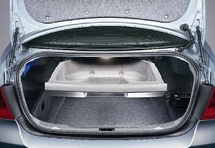 BMW-320i--2004-2007-