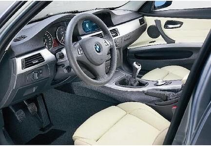 BMW-320i--2004-2007-