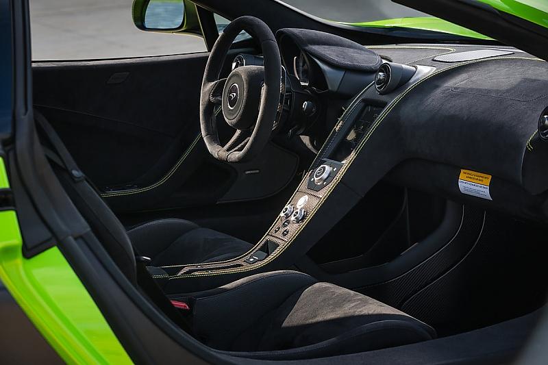 Der Innenraum des McLaren 675 LT