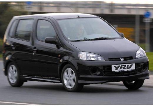DAIHATSU-YRV-1-3--2000-2001-