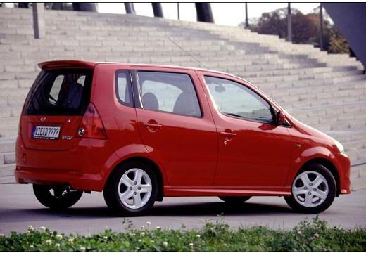 DAIHATSU-YRV-1-3--2000-2001-