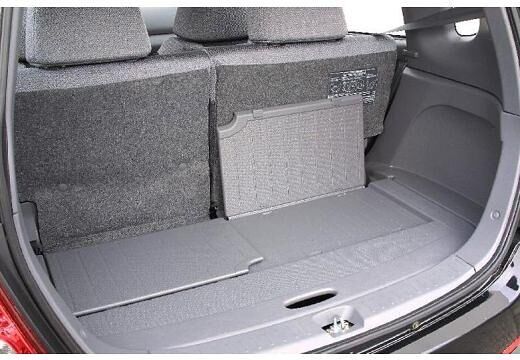 DAIHATSU-YRV-1-3--2000-2001-