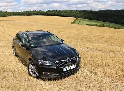 Gutes Aussehen, hochwertige Features, kultivierter Motor, viel Platz, clever Details – der Skoda Superb überzeugt auf ganzer Linie.