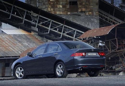 HONDA-Accord-2-0-i--2003-2005-