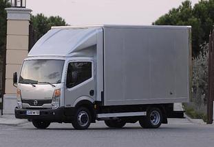 Nissan NT400