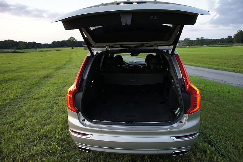 Der Kofferraum des Volvo XC90 D5 hat ein Fassungsvermögen von 314 Litern beim Siebensitzer bis zu 1.868