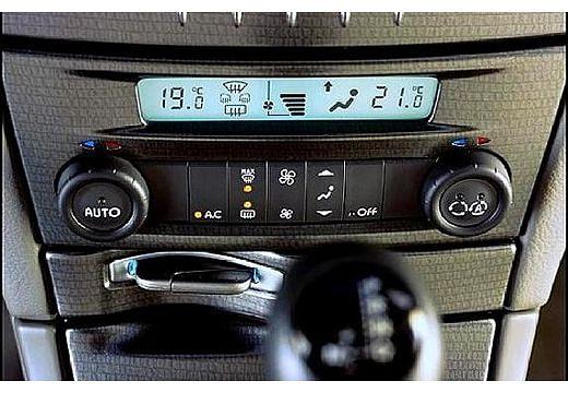 RENAULT-Laguna-1-6--2003-2005-