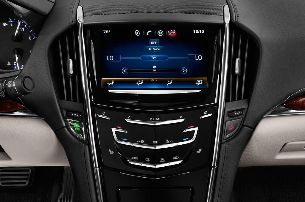 Cadillac ATS (Baujahr 2012) Premium 4 Türen Temperatur und Klimaanlage