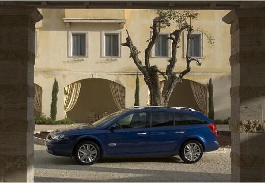 RENAULT-Laguna-Grandtour-2-2-dCi-FAP-Aut---2006-2007-