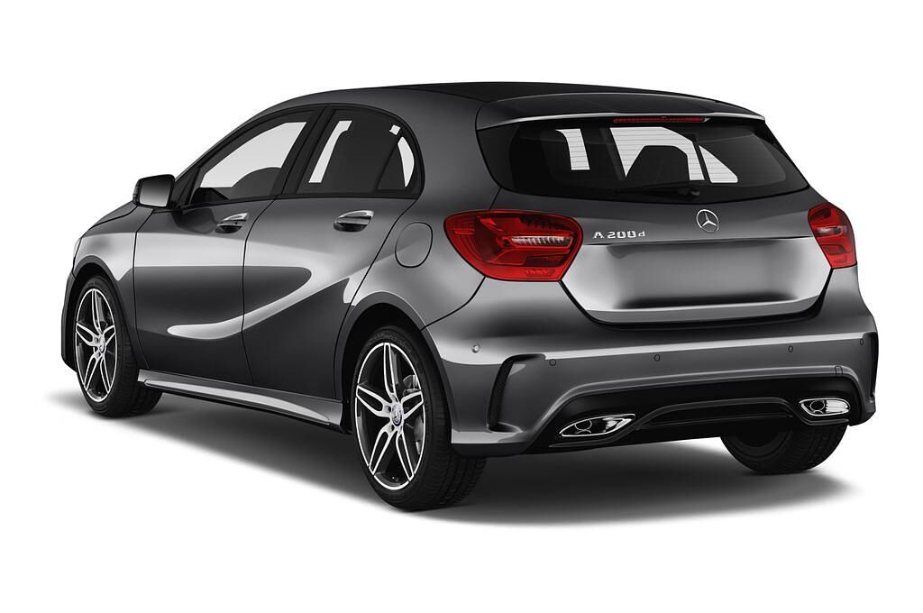 Mercedes A-Class (Baujahr 2017) AMG Line 5 Türen seitlich hinten
