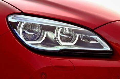 Durchblick: Die LED-Scheinwerfer gehören nun bei allen Modellen zum Serienumfang.