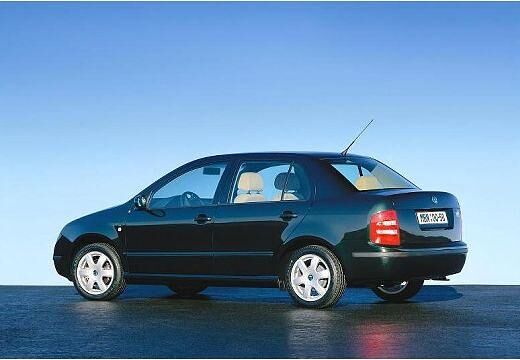 SKODA-Fabia-1-4-Sedan--2001-2003-