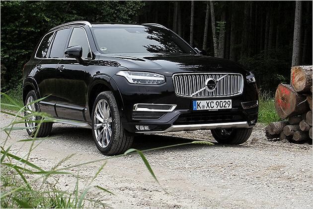 Die Rivalen des schwedischen Premium-SUV heißen Mercedes GLE, BMW X5 und Audi Q7