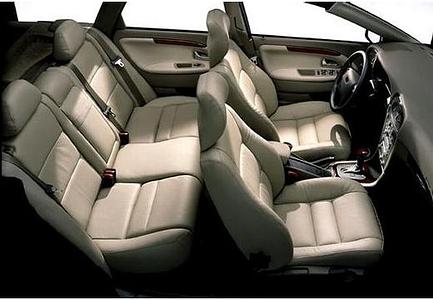 VOLVO-V40-1-8--1996-1999-