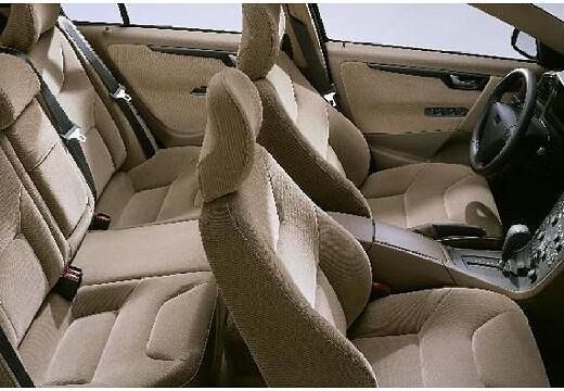VOLVO-S60-2-4--2000-2004-
