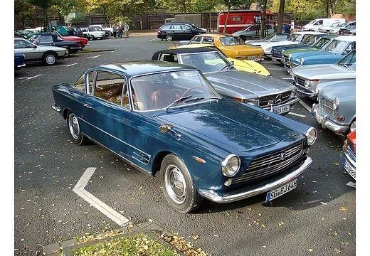 Fiat 2300 Coupe Coupé (1961–1968)
