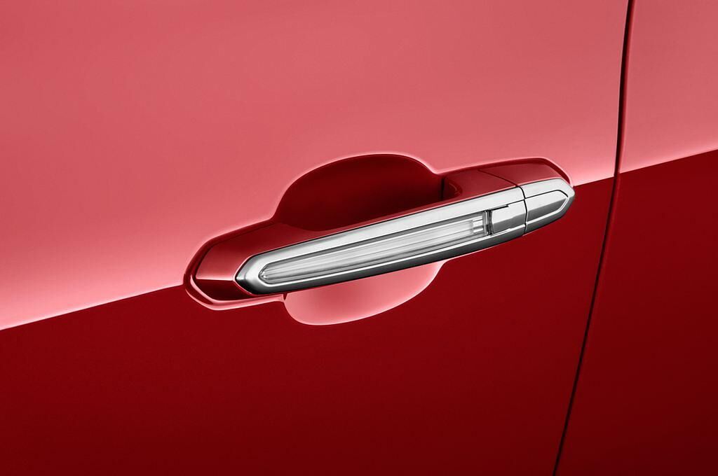 Cadillac CTS (Baujahr 2013) - 4 Türen Türgriff