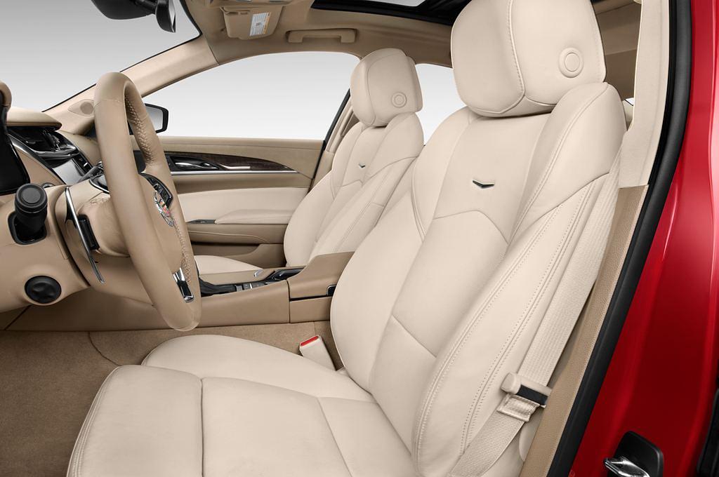 Cadillac CTS (Baujahr 2013) - 4 Türen Vordersitze