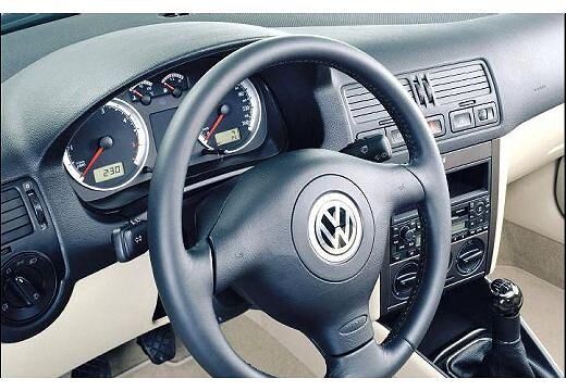 VW-Bora-1-6-Automatik--2000-2004-