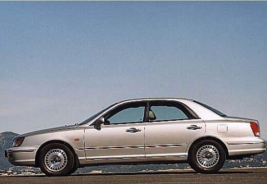 HYUNDAI-XG-30-3-0-V6--1999-2003-
