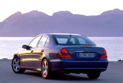 MERCEDES-BENZ-E-320-4Matic--2003-2004-