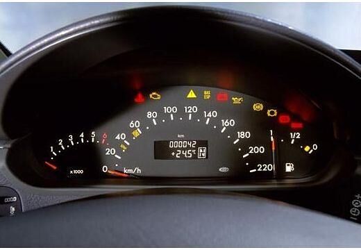 MERCEDES-BENZ-A-140--2001-2004-