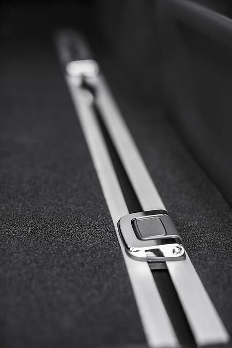 Das Schienensystem hilft beim Fixieren der Ladung