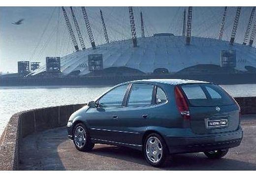 NISSAN-Almera-Tino--2000-2003-