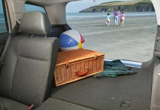 OPEL-Astra-1-4-Caravan--2004-2006-