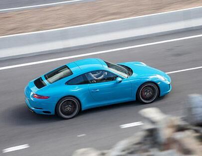 Für knapp 100.000 Euro gibt es jetzt einen turbo. Wenn auch nur als Coupé.