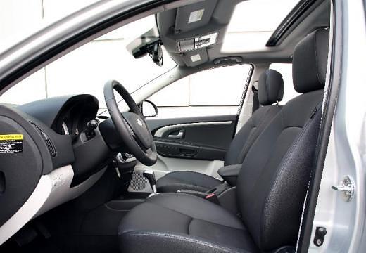 KIA-Ceed-1-4-CVVT-SW--2007-2009-