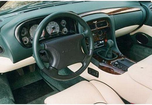 ASTON-MARTIN-DB-7-Volante--1998-2001-