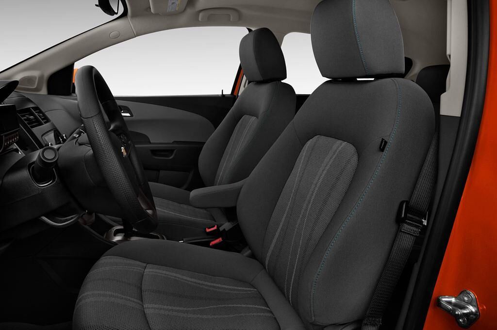 Chevrolet Aveo (Baujahr 2012) LT+ 5 Türen Vordersitze