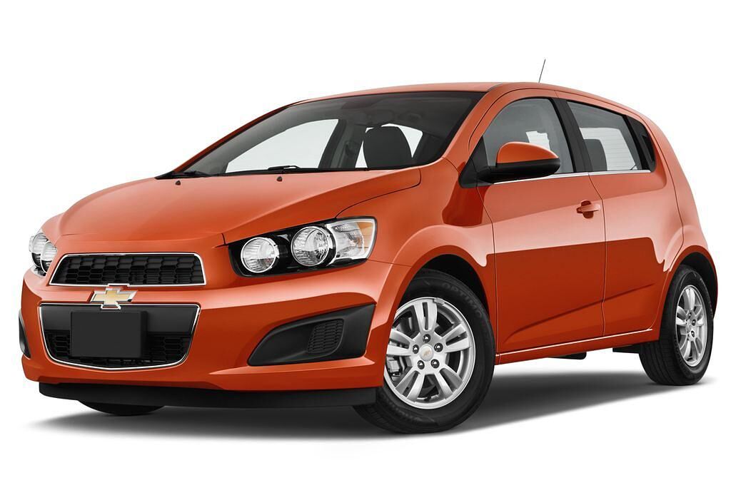 Chevrolet Aveo (Baujahr 2012) LT+ 5 Türen seitlich vorne mit Felge